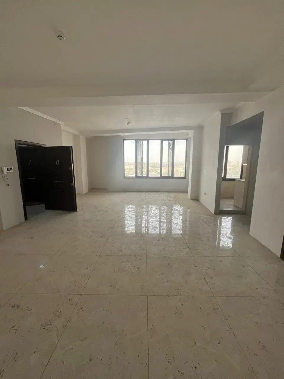 اداری /تجاری /یادبود/ مرکزشهر /۱۰۰ متری|اجارهٔ دفتر کار، اتاق اداری، مطب|بندرعباس, |دیوار