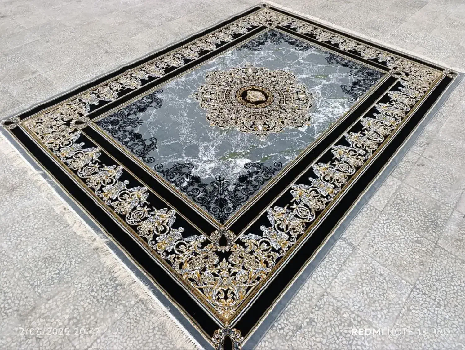 فروش وتعویض فرش نو با دسته دوم|فرش|گرگان, |دیوار