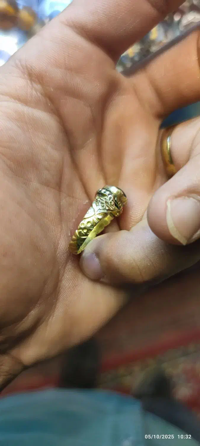 فروش چن قطعه طلا|جواهرات|شیراز, شاهچراغ|دیوار