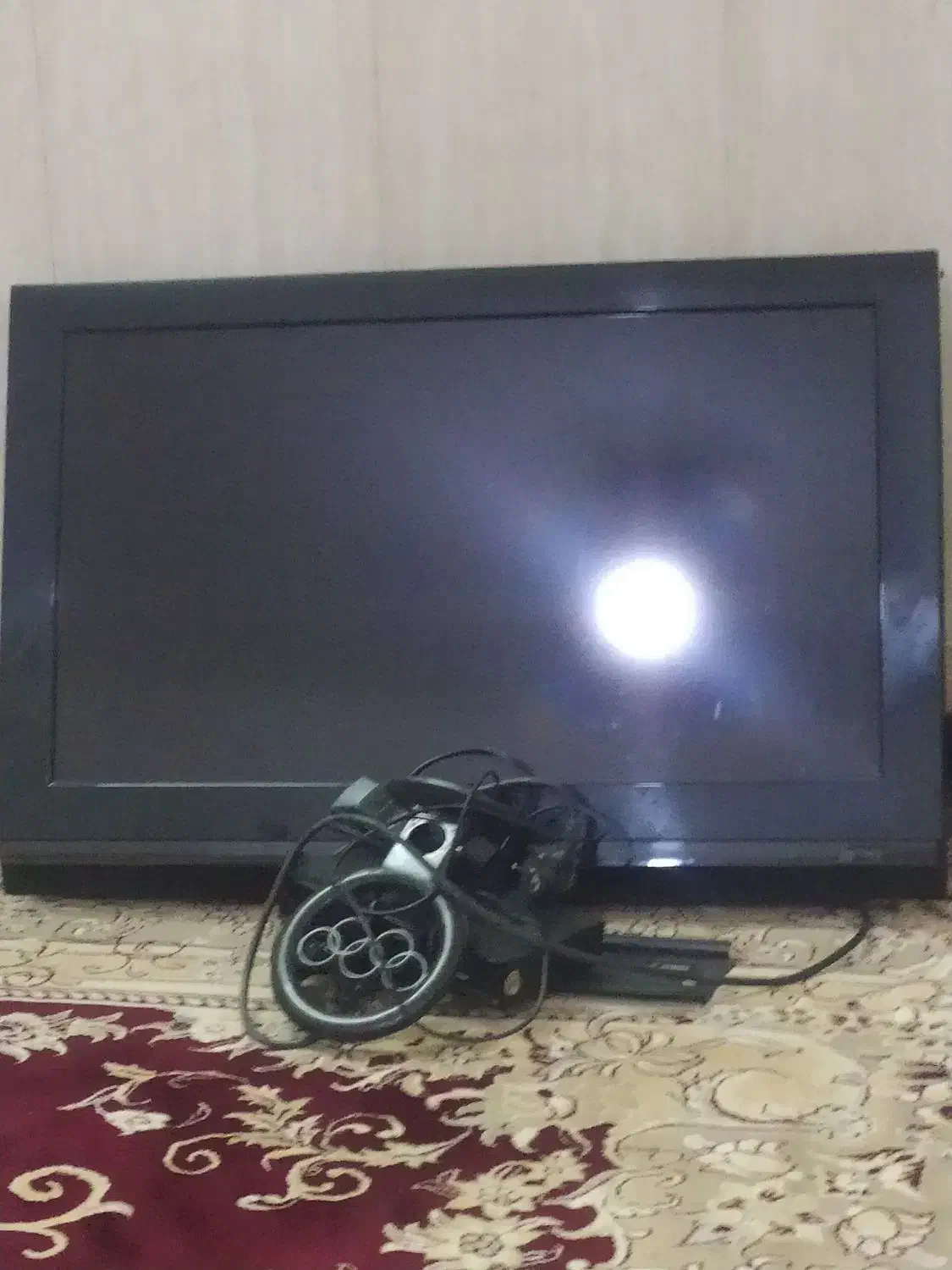 ال سی دی ۳۲ دوو همراه دیجیتال|تلویزیون و پروژکتور|قم, قلعه کامکار|دیوار