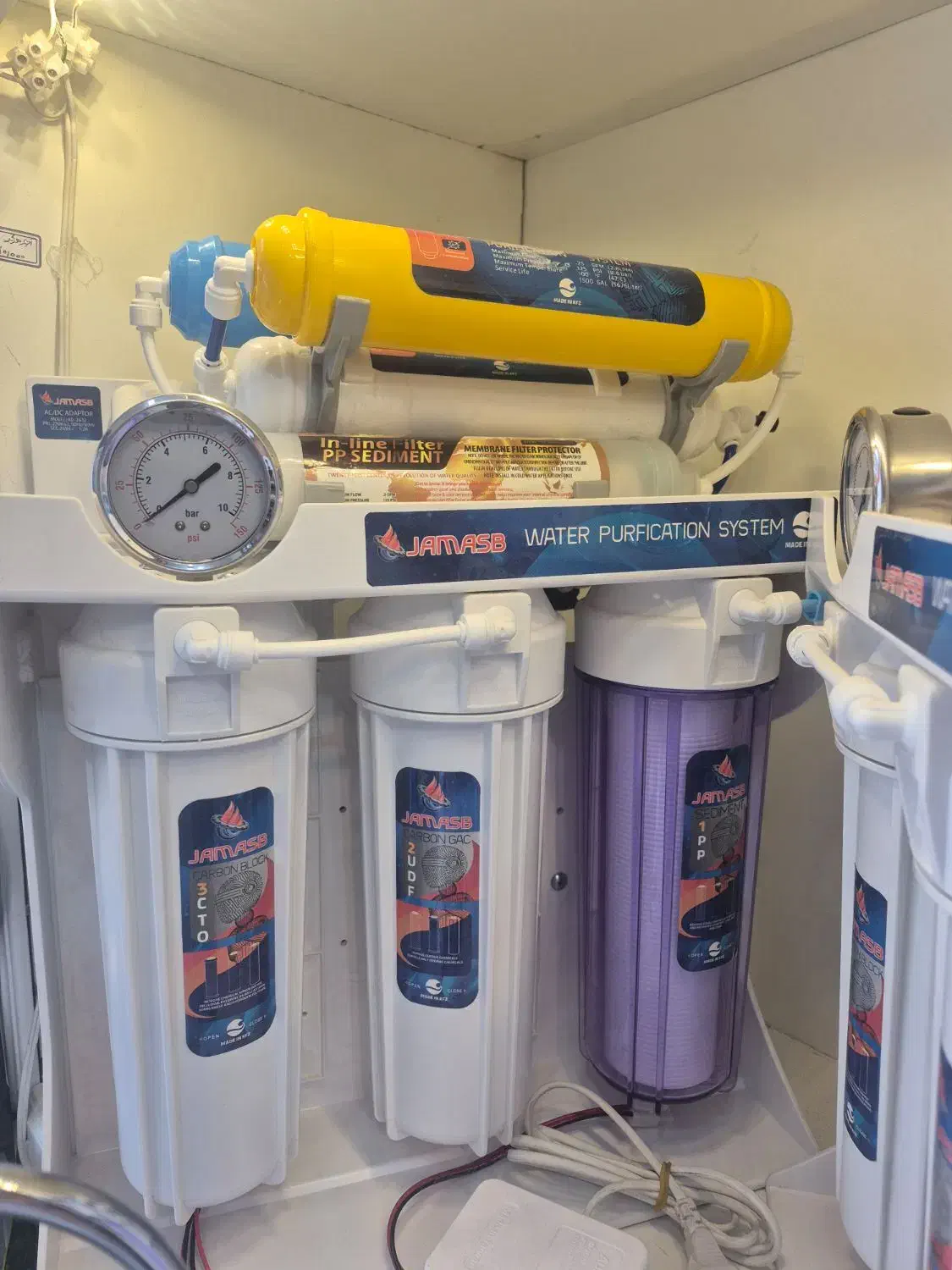 مونتاژ دستگاه تصفیه آب تایوانی جزیره با مجوز رسمی|آبسردکن و تصفیه آب|کیش, |دیوار