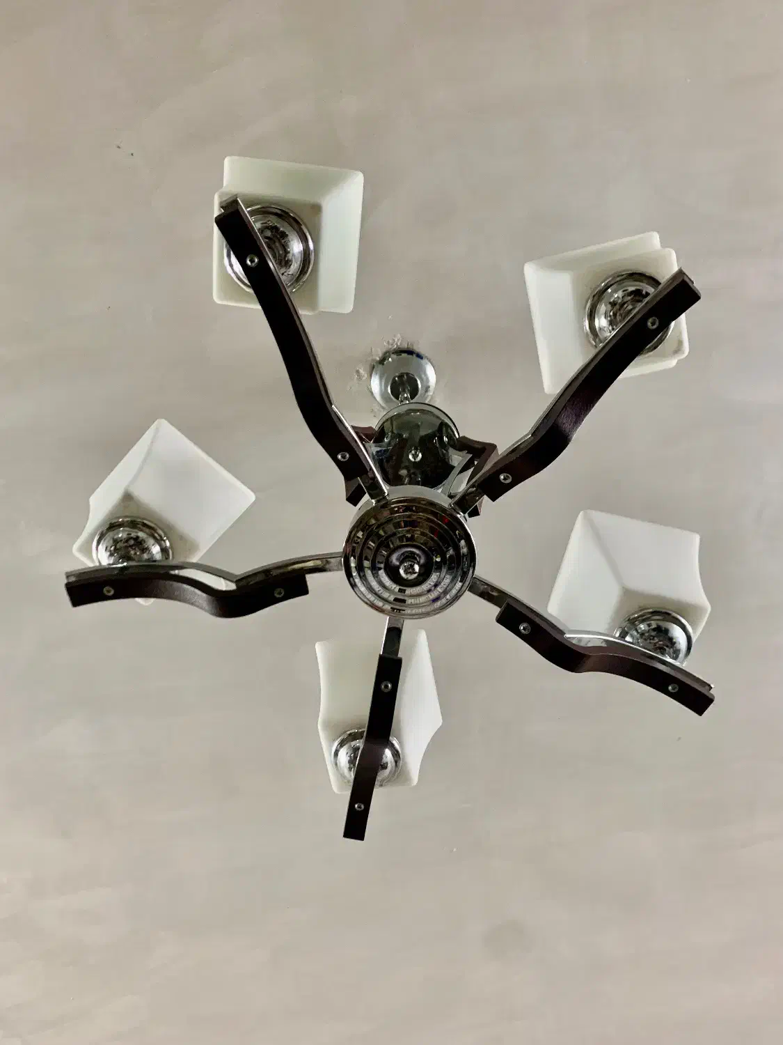 لوستر|لوستر و چراغ آویز|بیرجند, |دیوار