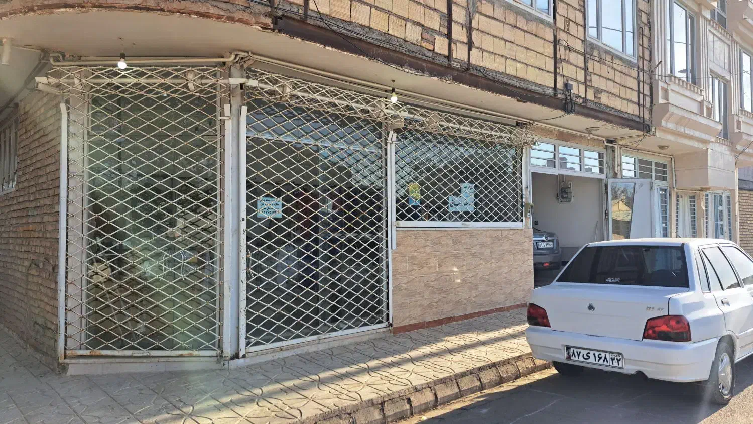 مغازه اجاره ای|اجارهٔ مغازه و غرفه|نیشابور, میدان حافظ|دیوار