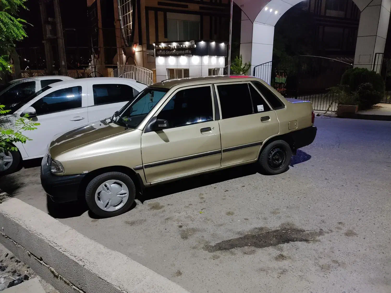 پرایدمدل84|خودرو سواری و وانت|گنبد کاووس, |دیوار