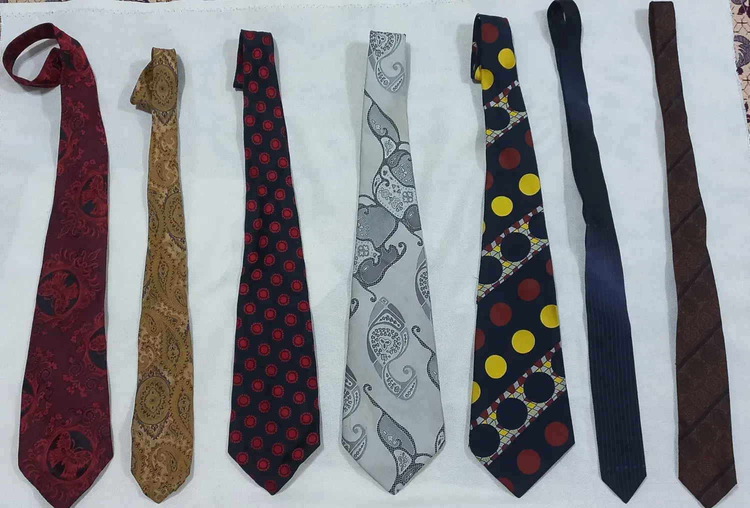 کروات  ساتن و ابریشم|لباس|دزفول, |دیوار