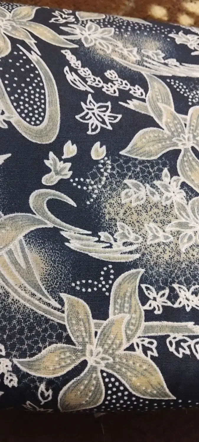 پارچه|لباس|بروجرد, |دیوار