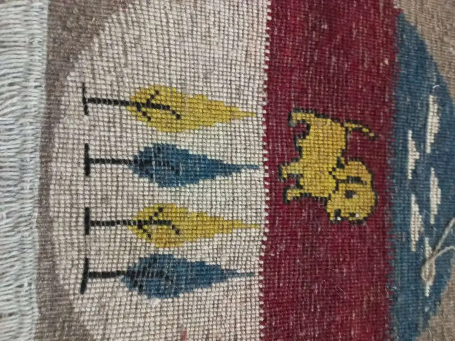 فرش ۴۰ در ۴۰ تماس بگیرید توضیح میدهیم خدمتتان|فرش|دهگلان, |دیوار