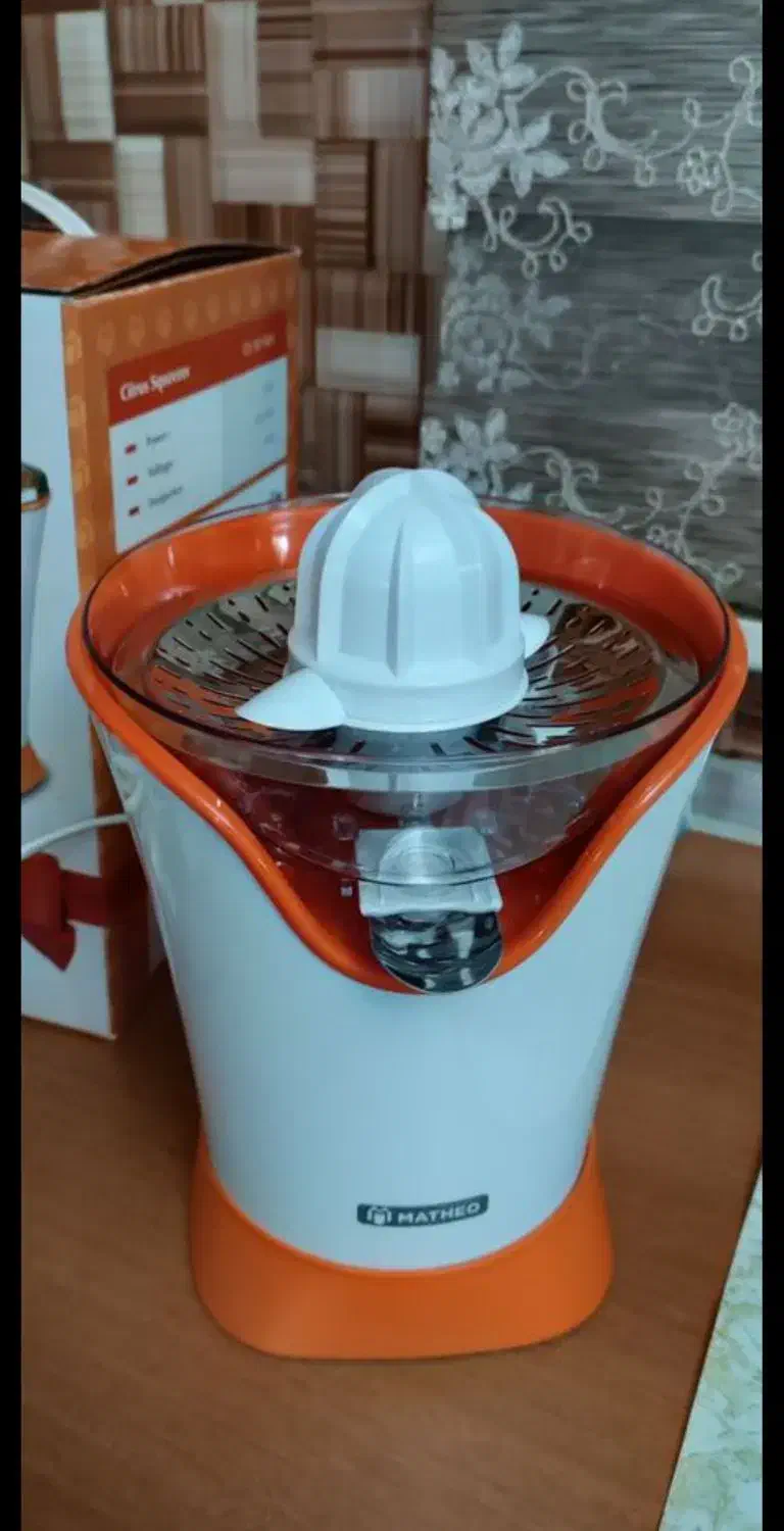 آب مرکبات گیری|آبمیوهگیر و آبمرکباتگیر|محمدشهر, همایون ویلا|دیوار