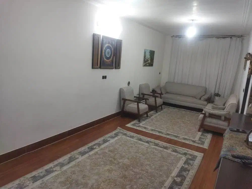 رهن و اجاره منزل دو خوابه در مسلم|اجارهٔ آپارتمان|شیراز, کوشک میدان|دیوار