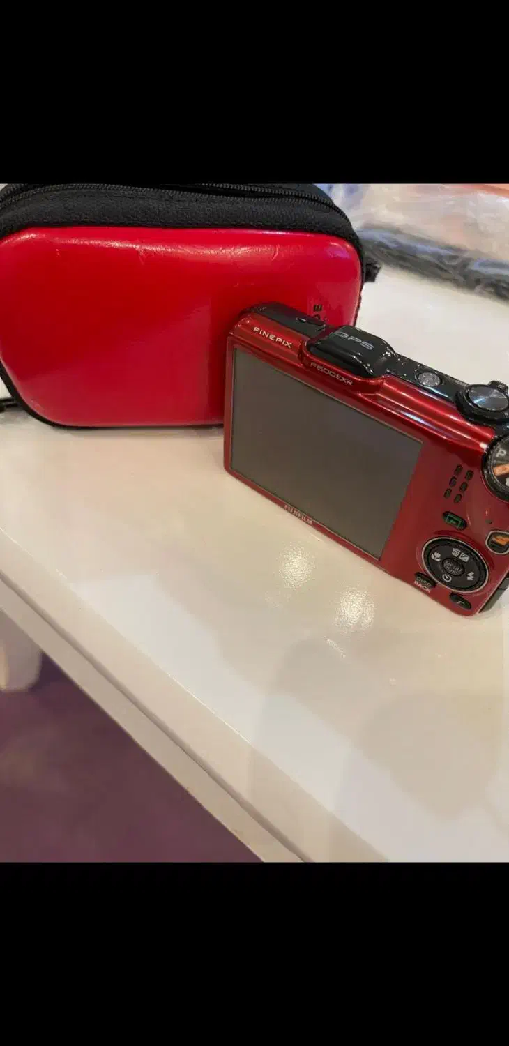دوربین عکاسی فیلم برداری fujifilm مدل f600|دوربین عکاسی و فیلم‌برداری|مشهد, حجاب (شهرک غرب)|دیوار