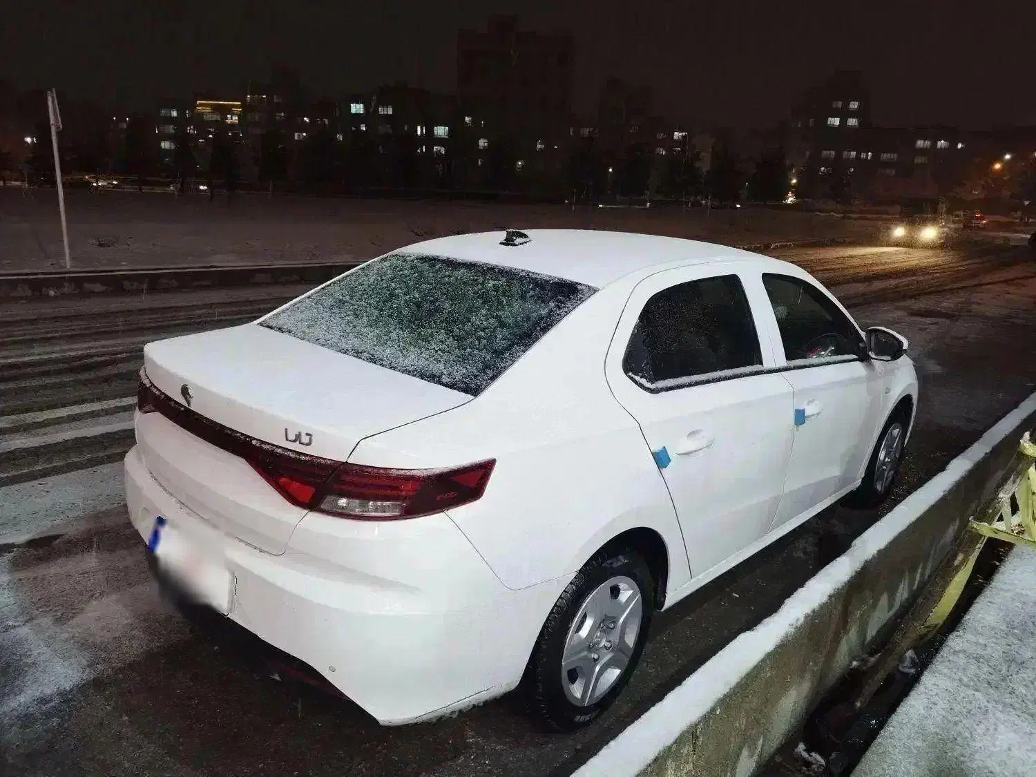 تارا ۱۴۰۴ شش دنده کارت طلایی|خودرو سواری و وانت|مشهد, ولیعصر (شهرک غرب)|دیوار