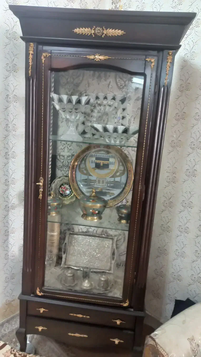 گنجه باروکش داخلی در حد نو|بوفه، ویترین، کنسول|مشهد, کوشش|دیوار