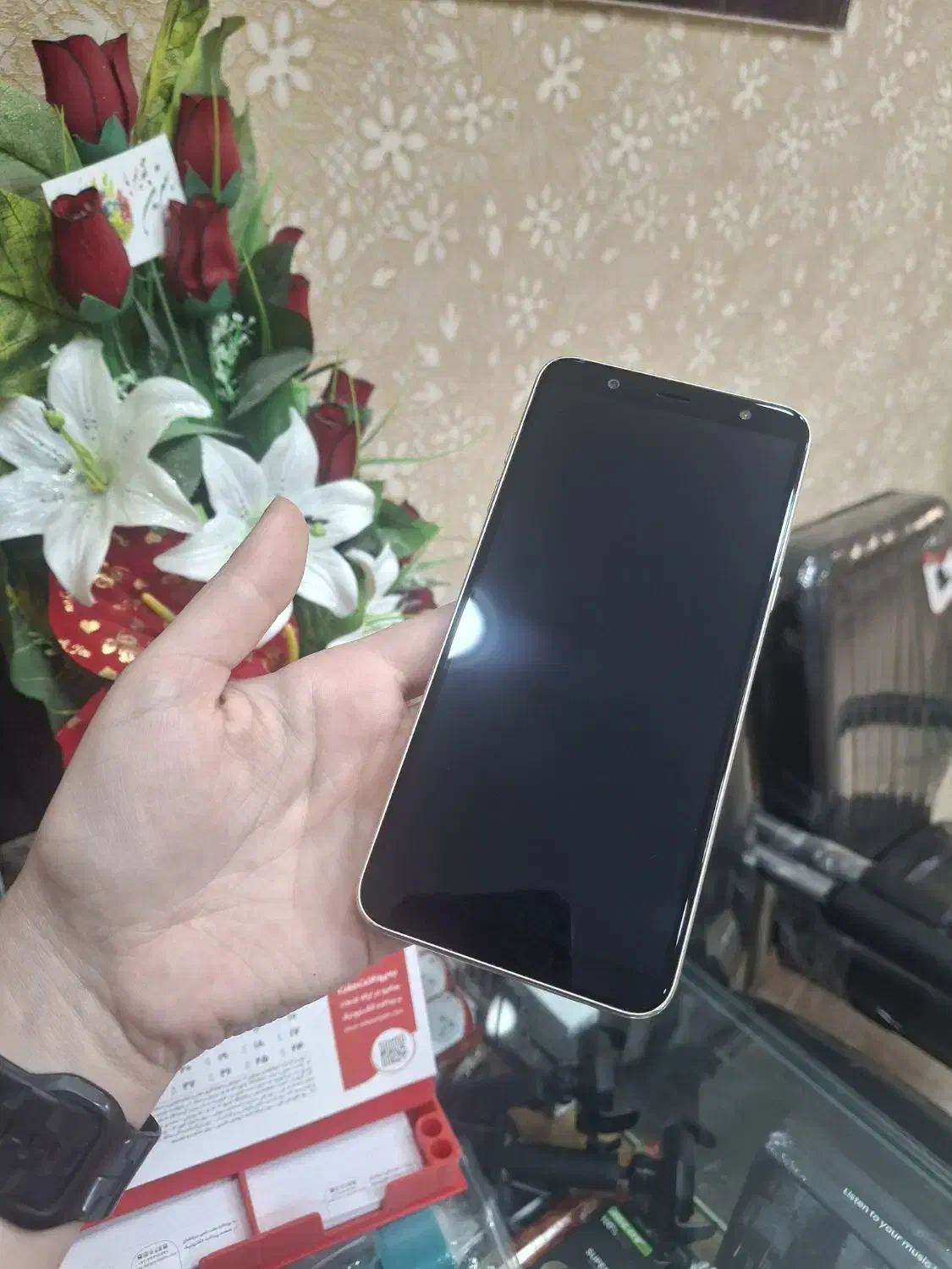 گوشی j8|موبایل|خرم‌آباد, |دیوار