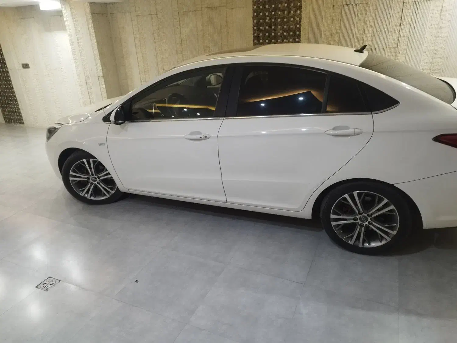 آریزو 5 مدل 96|خودرو سواری و وانت|اصفهان, سپاهانشهر|دیوار