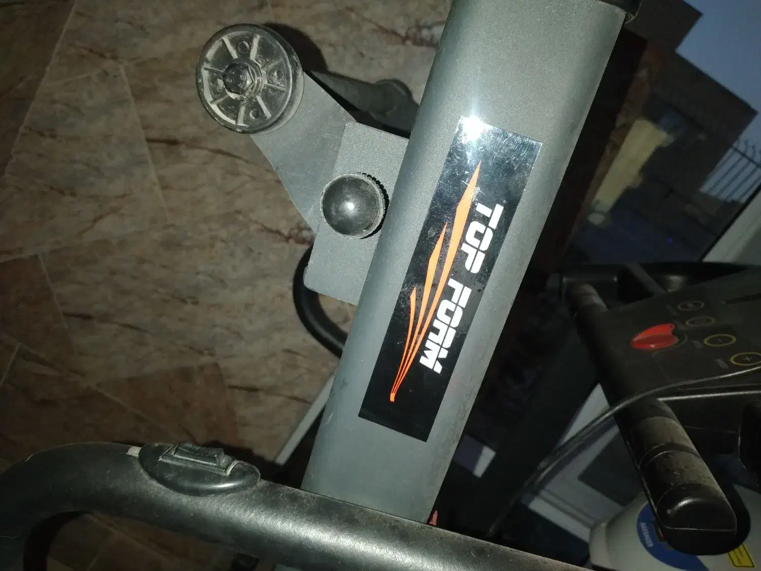 تردمیل خانگی|تجهیزات ورزشی|نجفآباد, فاز ۴ شهرک آزادگان|دیوار