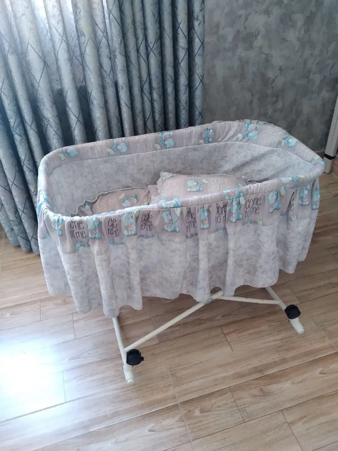 گه وا ره|تخت و صندلی بچه|سنندج, |دیوار