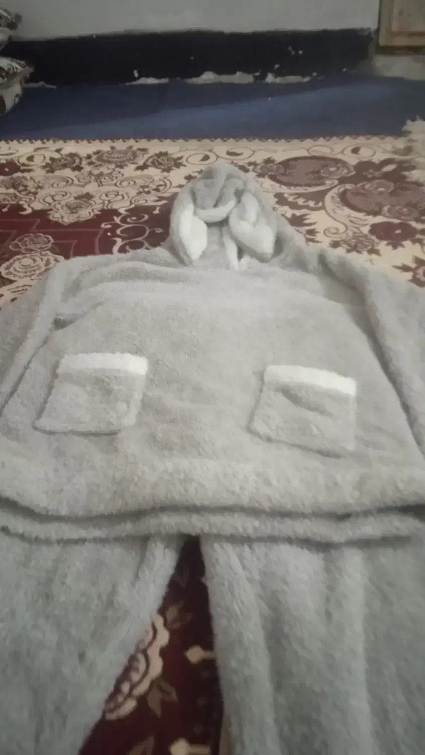 یک دست لباس گرم پوش برا زمستان|لباس|لوداب, |دیوار