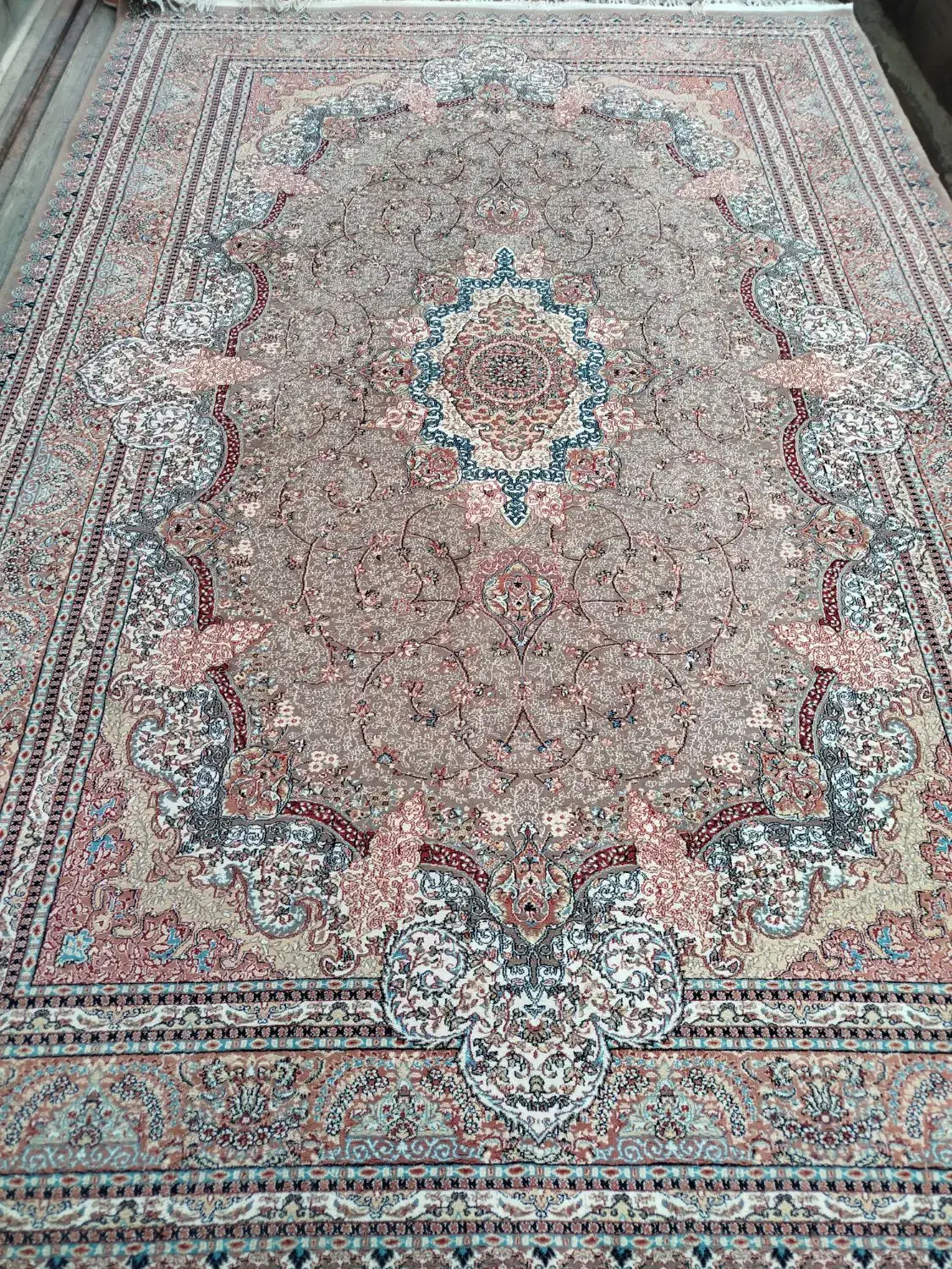 ۲ تخته ۹ متری گردویی|فرش|قم, نیروگاه|دیوار