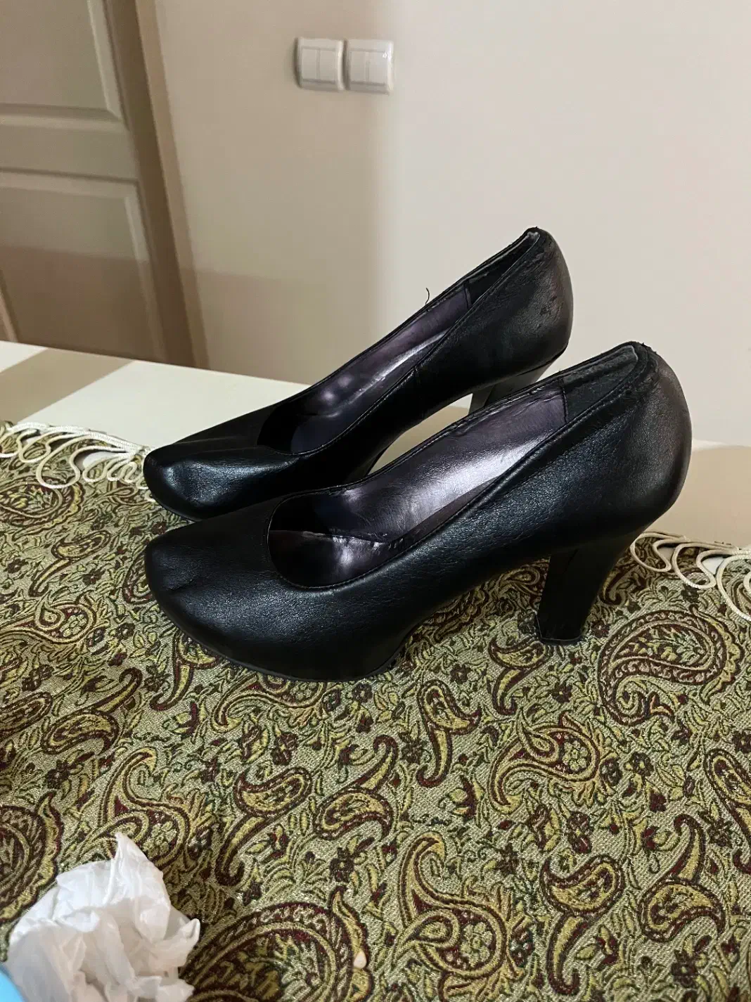 کفش چرم راحتی ، کفش پاشنه بلند مجلسی|کیف، کفش، کمربند|زنجان, |دیوار