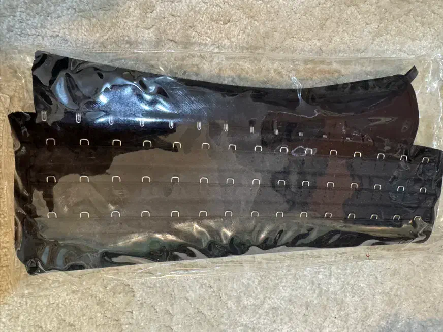 گن ساعت شنی کلمبیا، آکبند|لباس|تهران, دریاچه شهدای خلیج فارس|دیوار