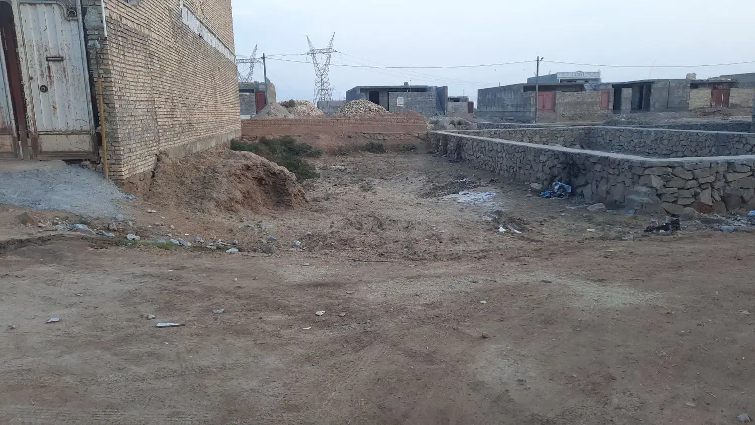 زمین مسکونی جنب بیمارستان نفت منطقه جدید|فروش زمین و ملک کلنگی|سوسنگرد, |دیوار