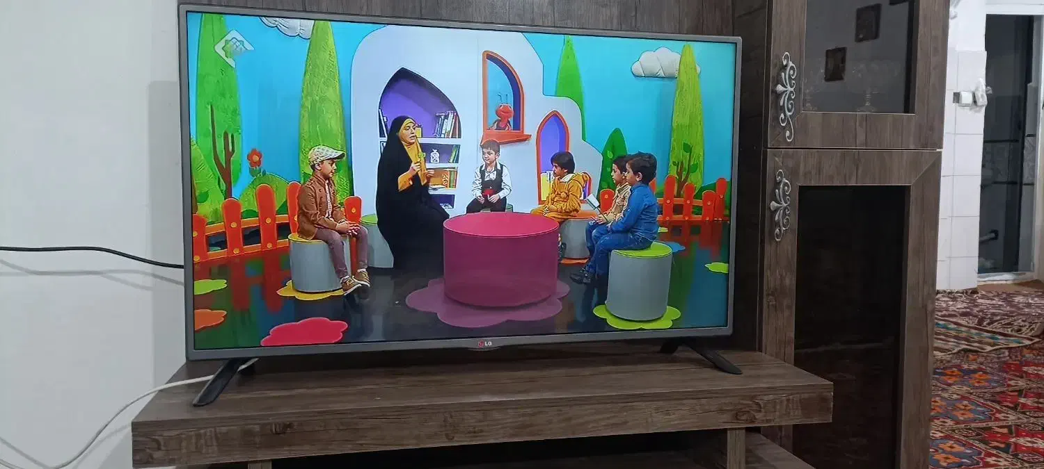 تلویزیون 42الجی LEDدرحدصفر|تلویزیون و پروژکتور|اردبیل, |دیوار