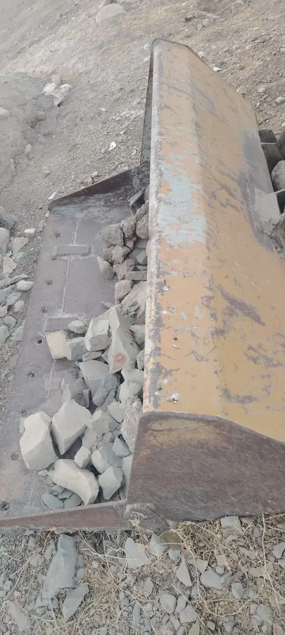 بیل جلو تراکتور سه جک|ماشینآلات صنعتی|حمیل, |دیوار