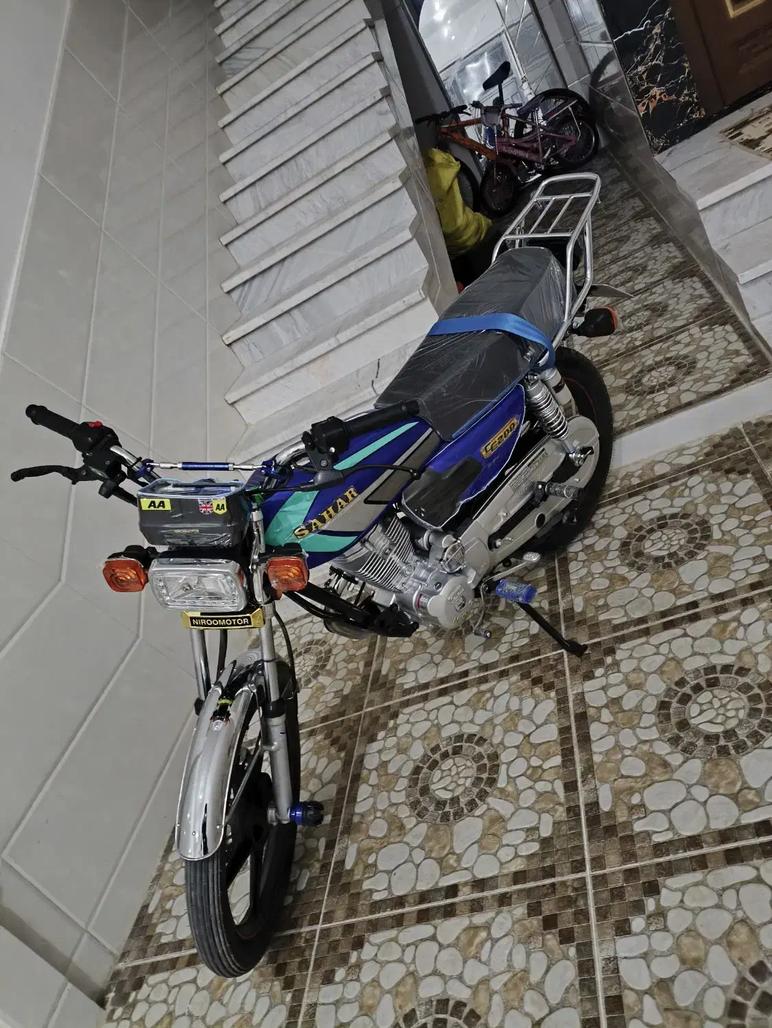 پرواز۲۰۰خشک|موتورسیکلت|دورود, |دیوار