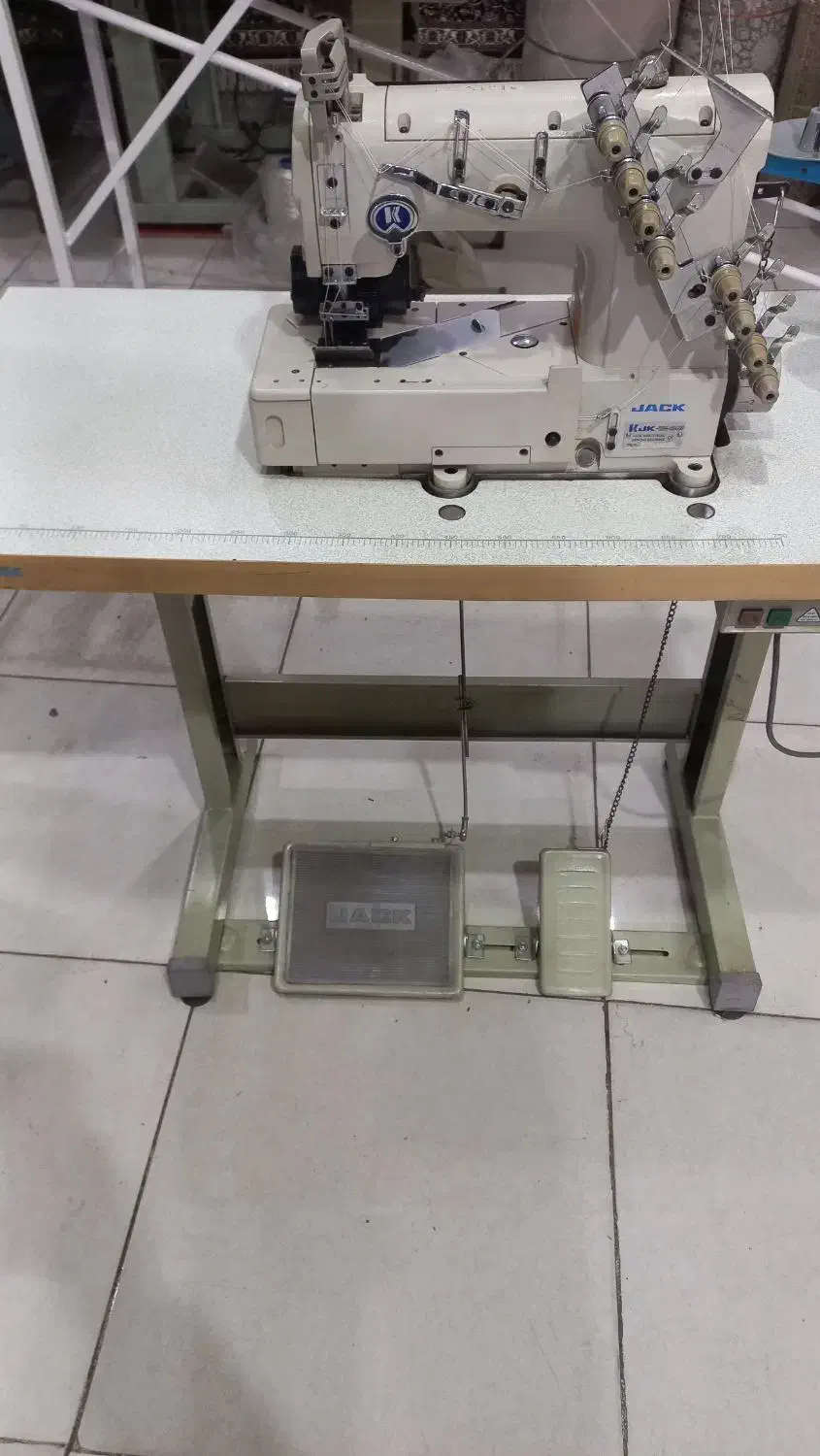 چرخ کمر کش ۴ سوزنه جک|چرخ خیاطی و ریسندگی|مشکین‌دشت, |دیوار