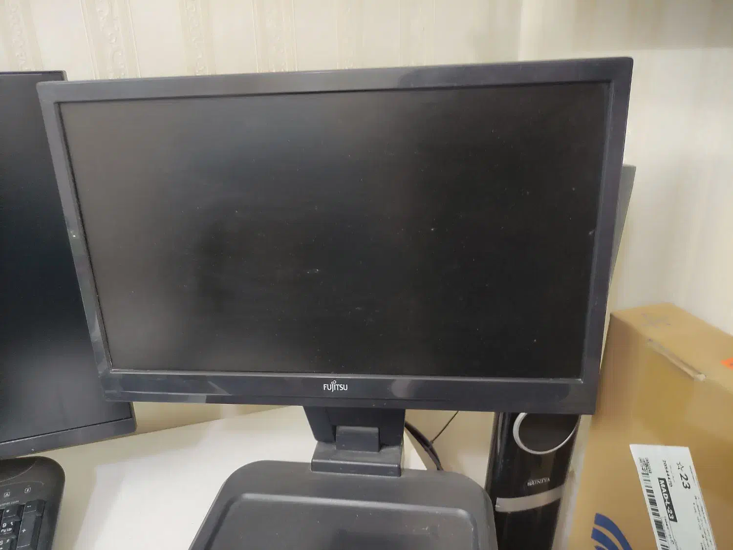 مانیتور ۱۹|قطعات و لوازم جانبی رایانه|مشهد, رستگار|دیوار