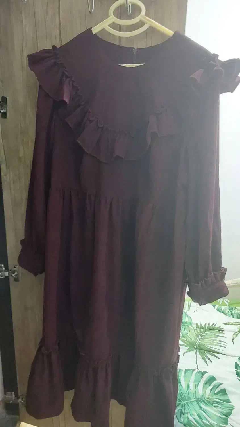 لباس پافر|لباس|رشت, حمیدیان|دیوار