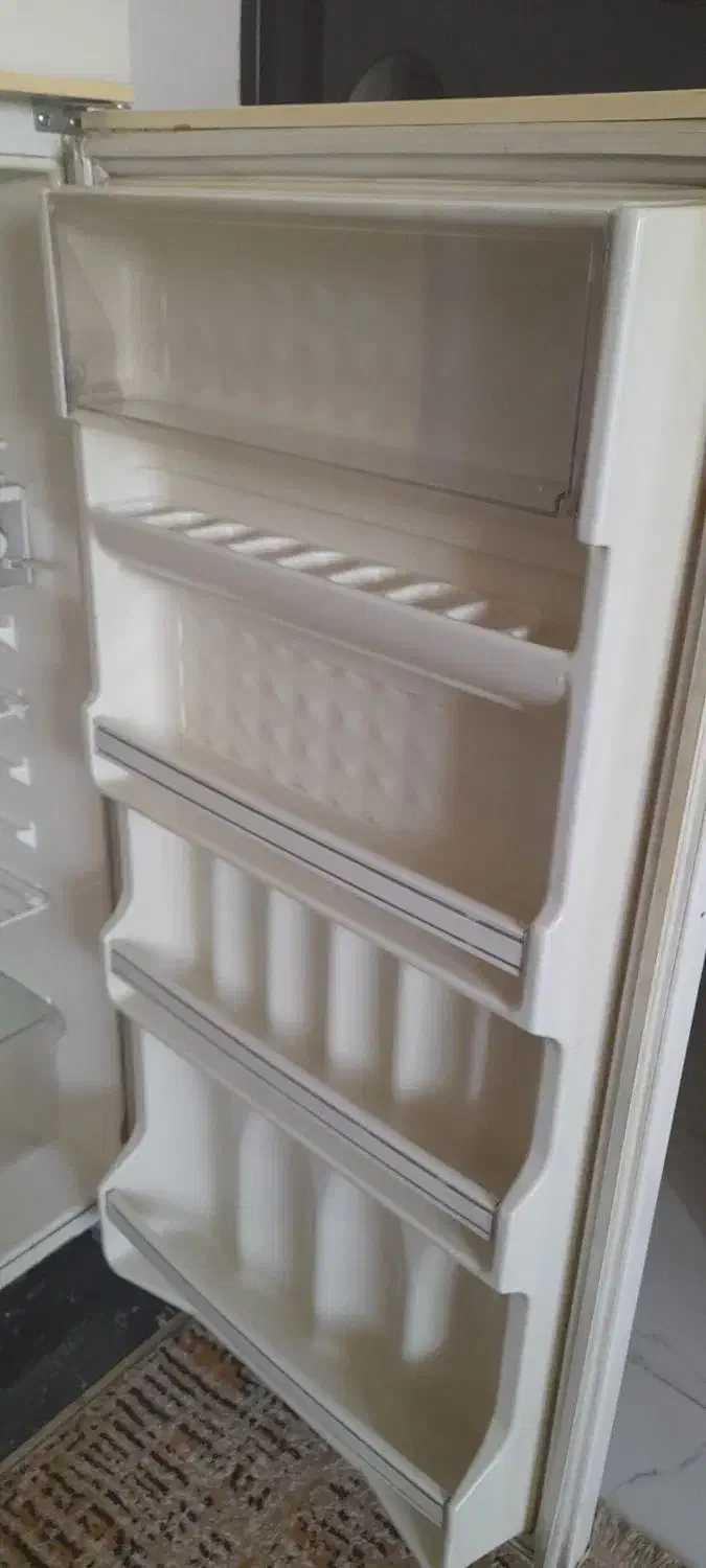 یخچال|یخچال و فریزر|فولادشهر, C3|دیوار