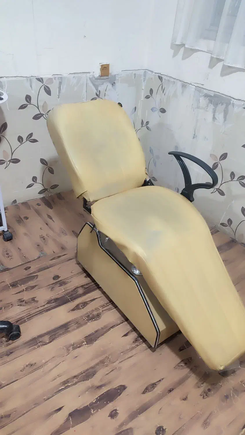 صندلی سالن زیبایی صندلی تک|صندلی و نیمکت|خرم‌آباد, |دیوار