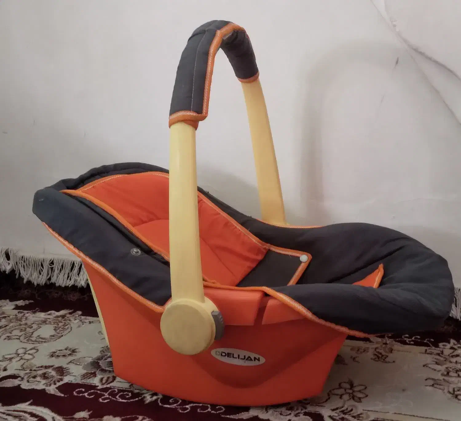 کریر کودک|اسباب و اثاث بچه|فسا, |دیوار