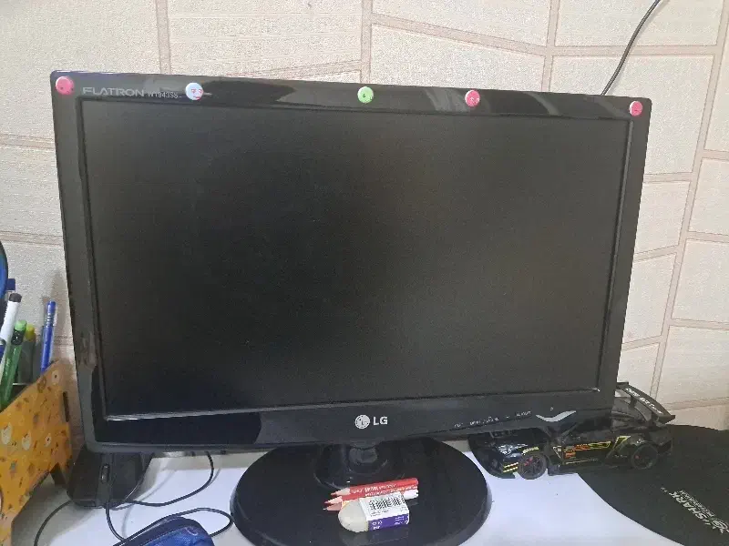 مانیتور ۱۸.۵ اینچ|قطعات و لوازم جانبی رایانه|کرمانشاه, |دیوار