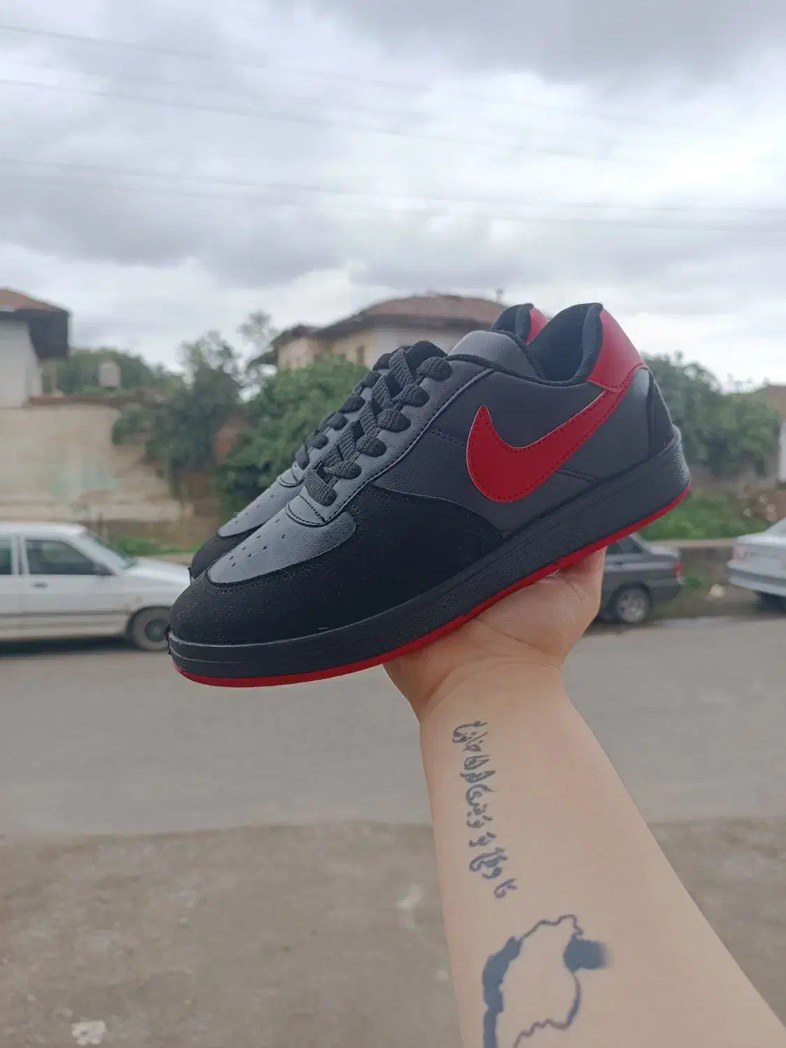 کتونی عمده|کیف، کفش، کمربند|لنگرود, |دیوار