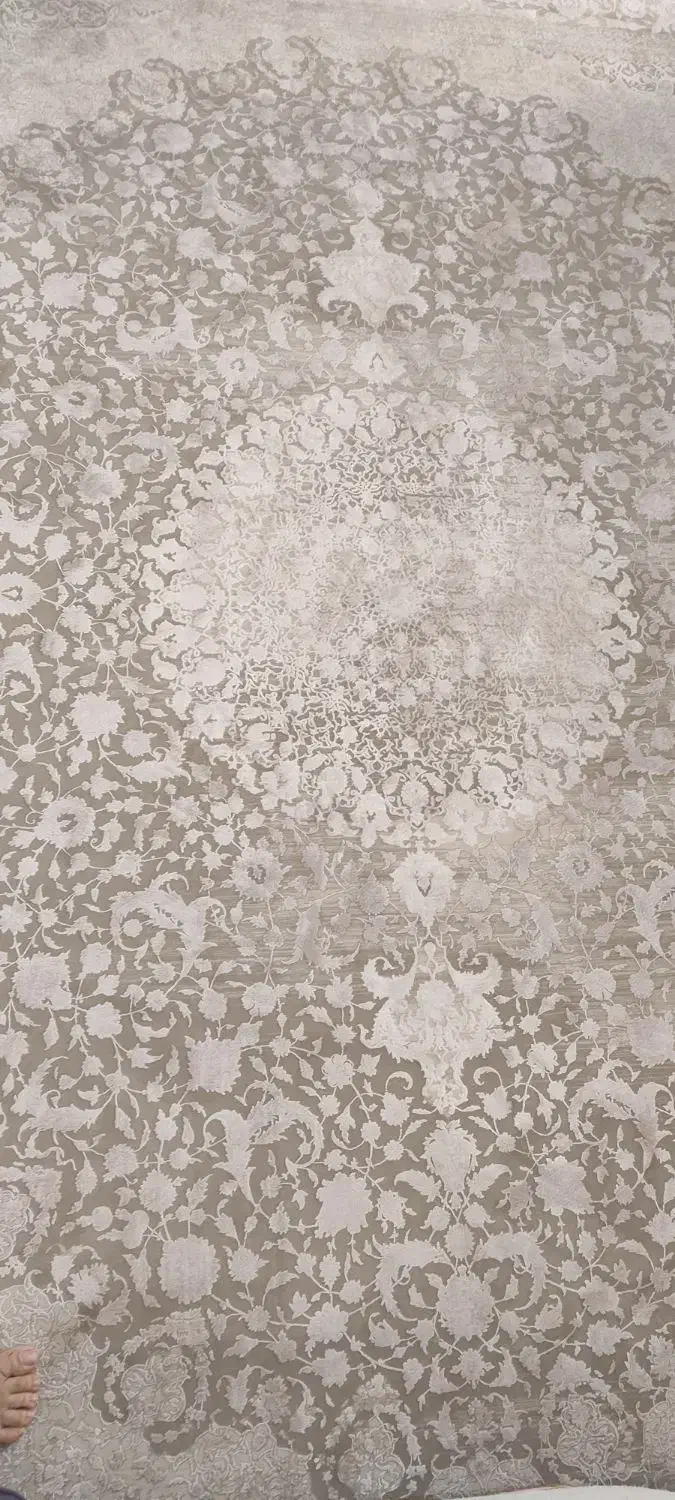 فرش کرم نسکافه ای در حد مناسب عروس|فرش|تهران, حبیب الله|دیوار