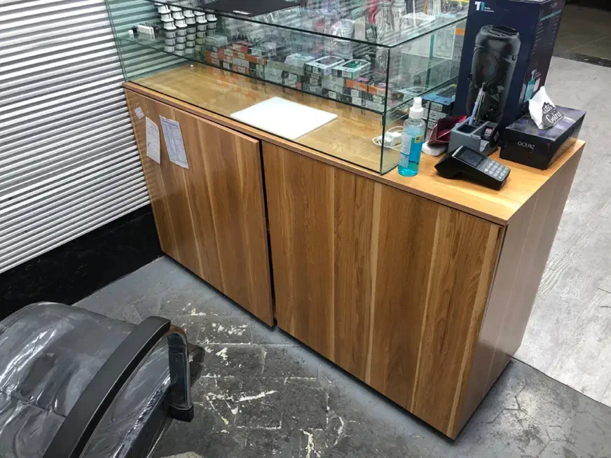 فروش میز و صندلی در حد نو|مبلمان اداری|قائم‌شهر, |دیوار