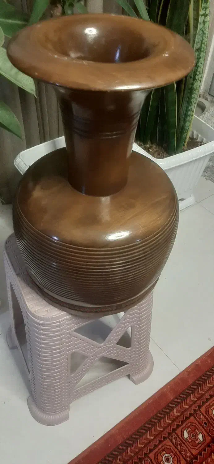 ساز تنبک|سازهای سنتی|اصفهان, ارغوانیه|دیوار