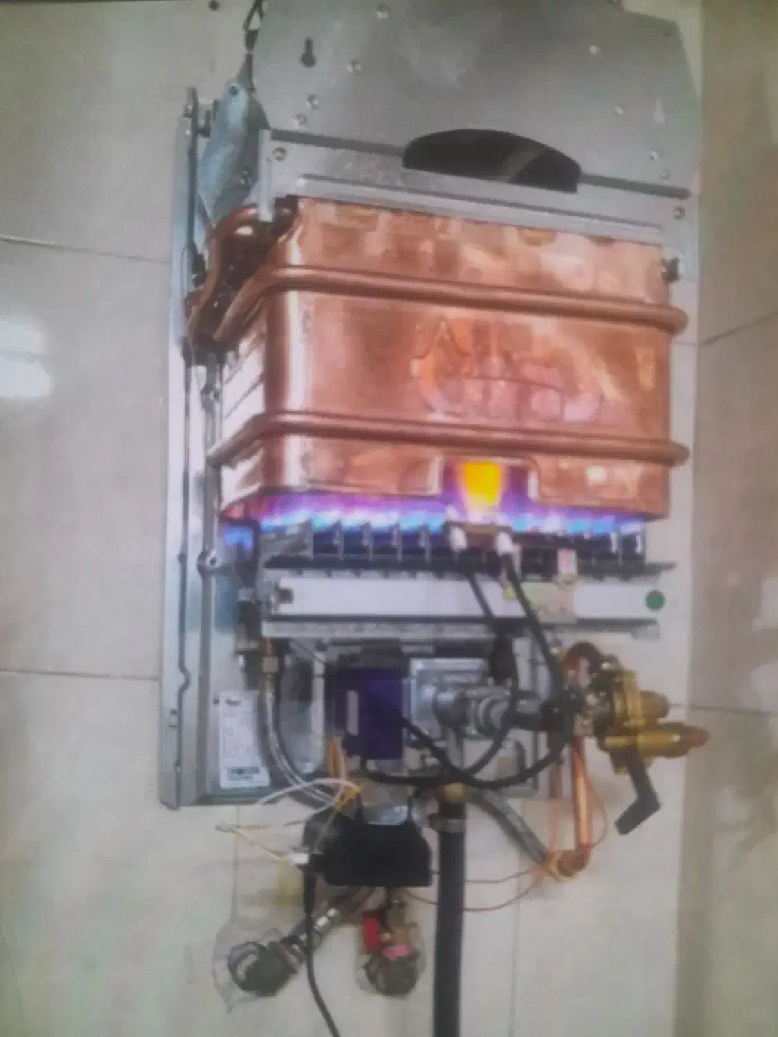 تعمیر آبگرمکن و بخاری|خدمات پیشه و مهارت|الیگودرز, |دیوار