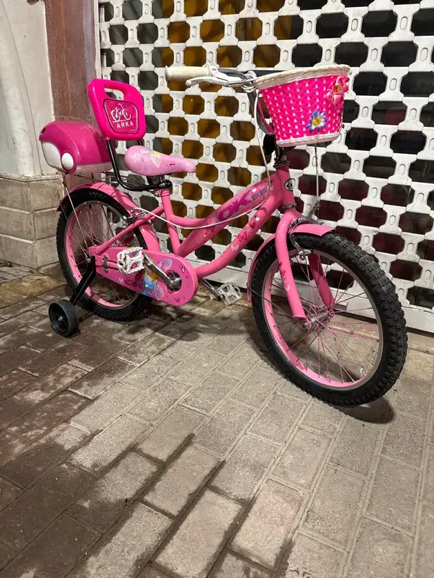 دوچرخه ۲۰دخترانه|دوچرخه، اسکیت، اسکوتر|اسلامشهر, شهرک واوان|دیوار