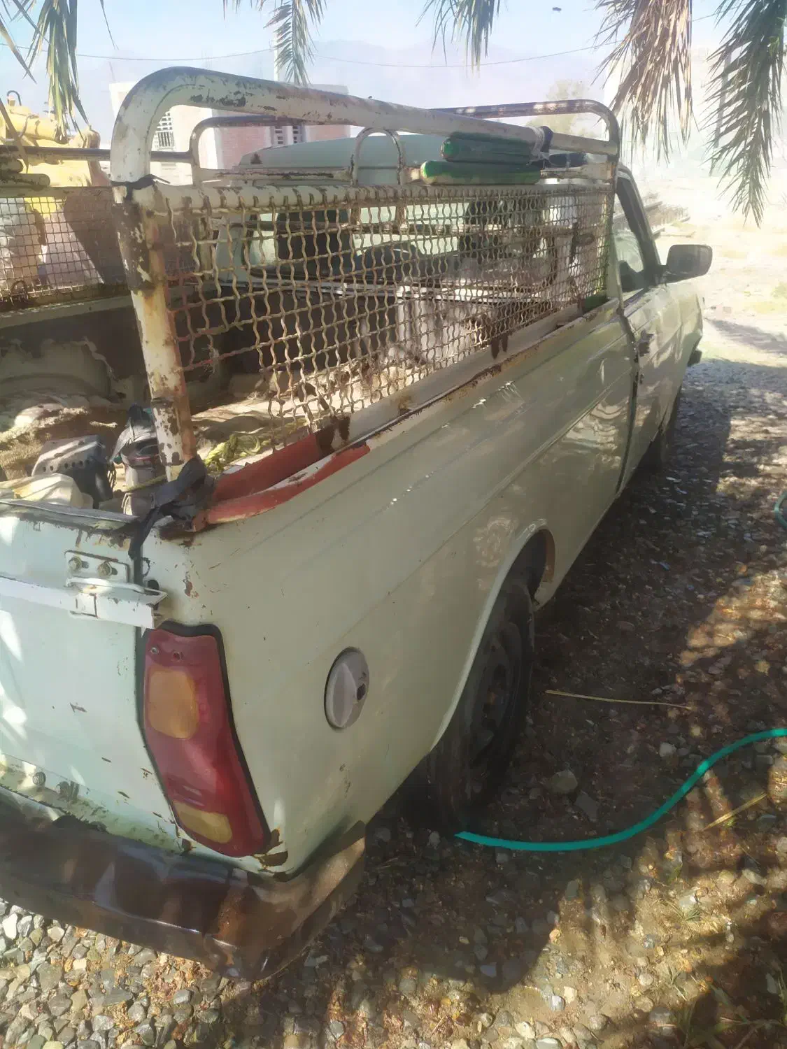 پیکان وانت|خودرو سواری و وانت|چاه مرید, |دیوار