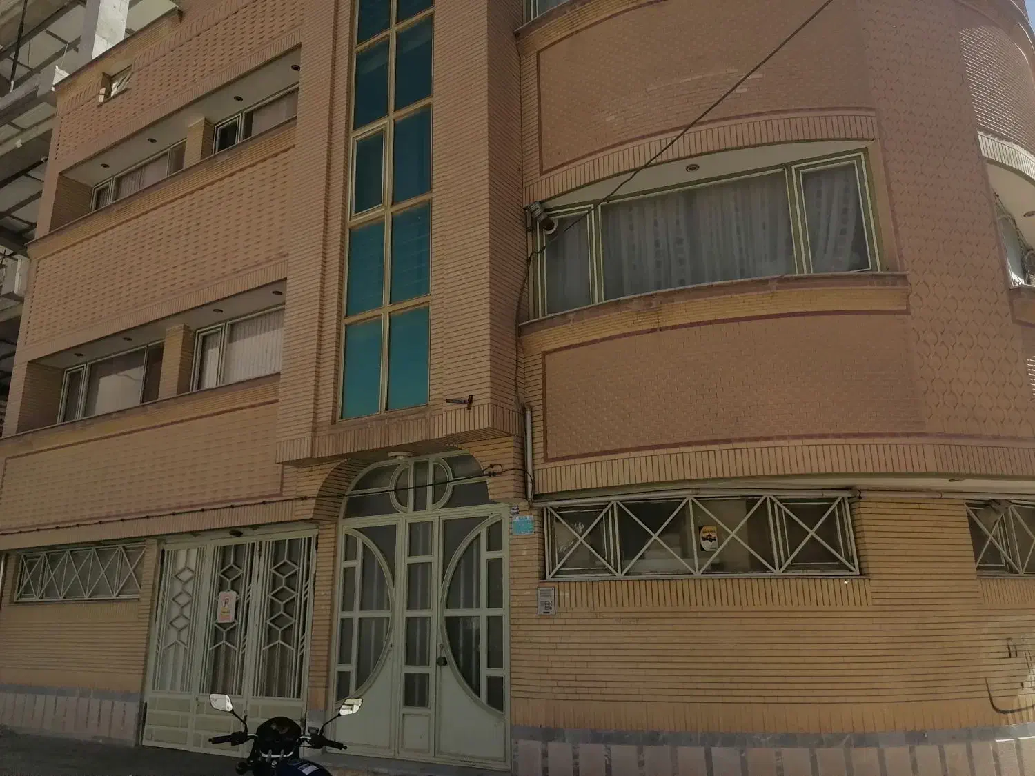 واحدی درهمت متراژ1متراژ36|فروش آپارتمان|سبزوار, قصبه شرقی|دیوار