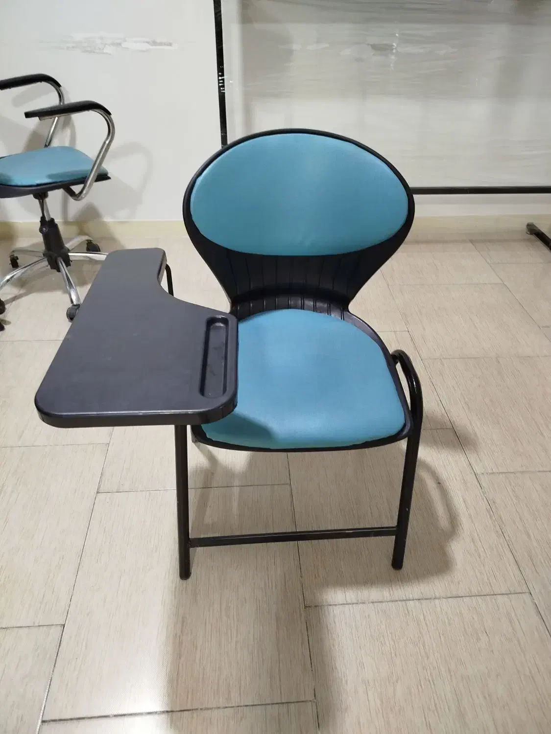 صندلی آموزشگاهی ثابت و چرخدار|صندلی و نیمکت|فردیس, فردیس|دیوار