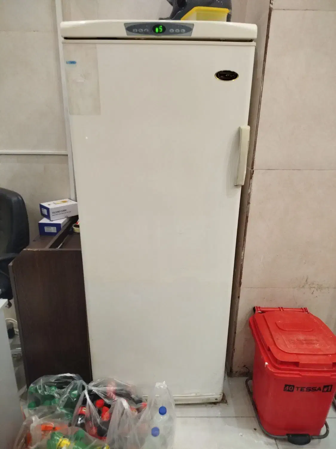 فریزر ایستاده|یخچال و فریزر|فردیس, نگارستان|دیوار