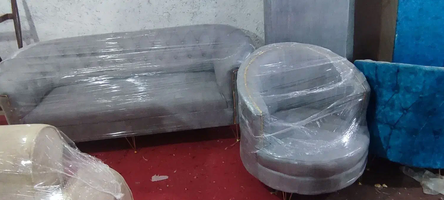 دو سرویس مبل صدفی هشت نفره طوسی نوع مناسب جهزیه|مبلمان خانگی و میز عسلی|زابل, |دیوار