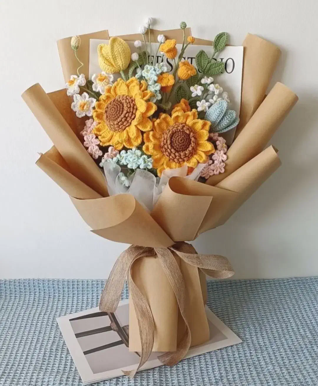 گل بافتنی برای ولنتاین|گل مصنوعی|اردبیل, |دیوار