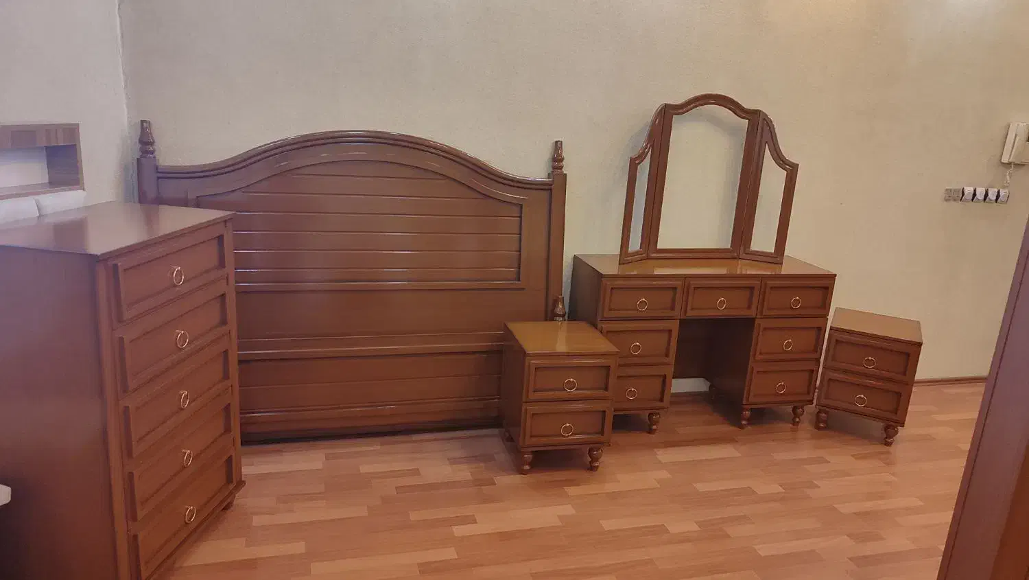 کد 4040|تخت و سرویس خواب|اردبیل, |دیوار