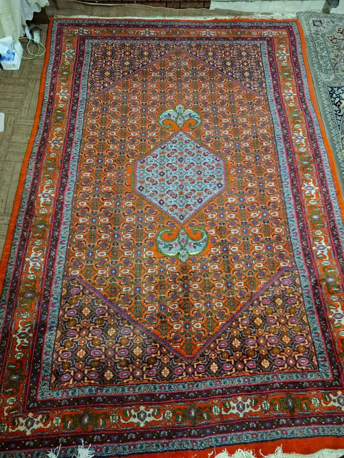 فرش دست بافت با قدمت 60ساله|فرش|سهند, |دیوار