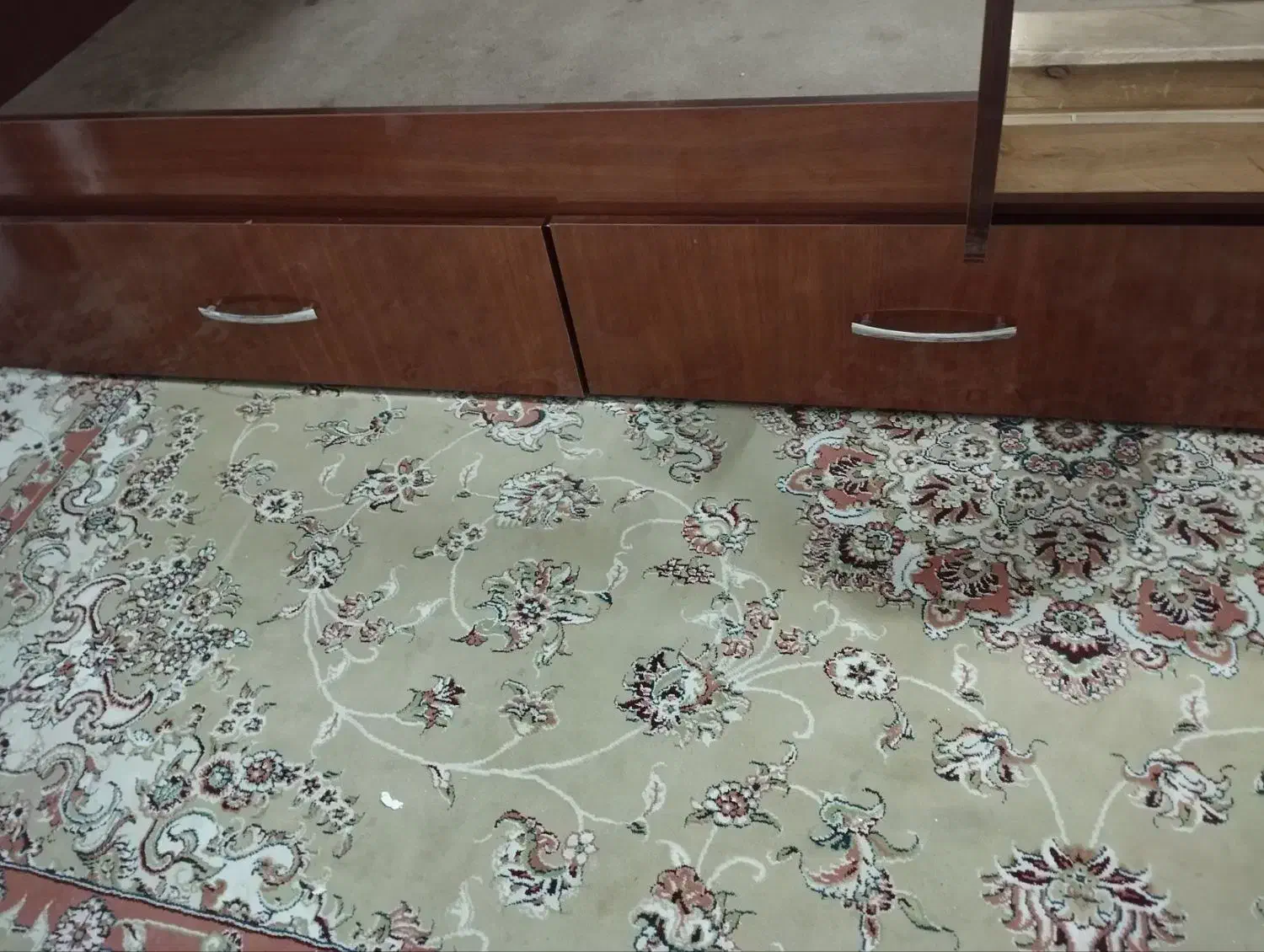 تخت دو طبقه چوبی|تخت و سرویس خواب|مشهد, تلگرد|دیوار